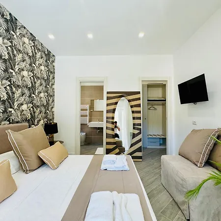 Yourhome - Santa Lucia بيت ضيافة سورينتو